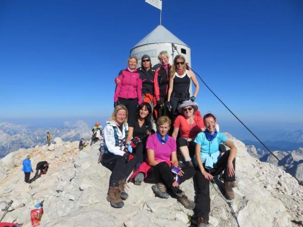 Članice PD Kobarid na našem najvišjem vrhu.