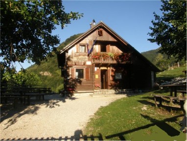 koca-na-planini-kuhinja