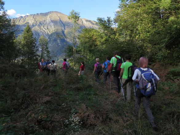 Rezultat iskanja slik za pohod po huljevi poti